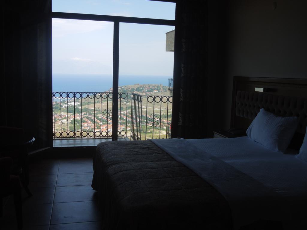 Masi Hotel İmroz Kültér fotó