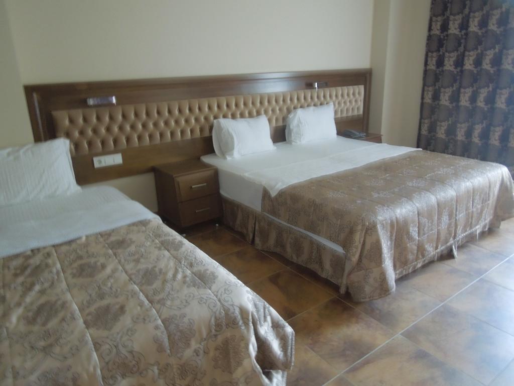 Masi Hotel İmroz Szoba fotó