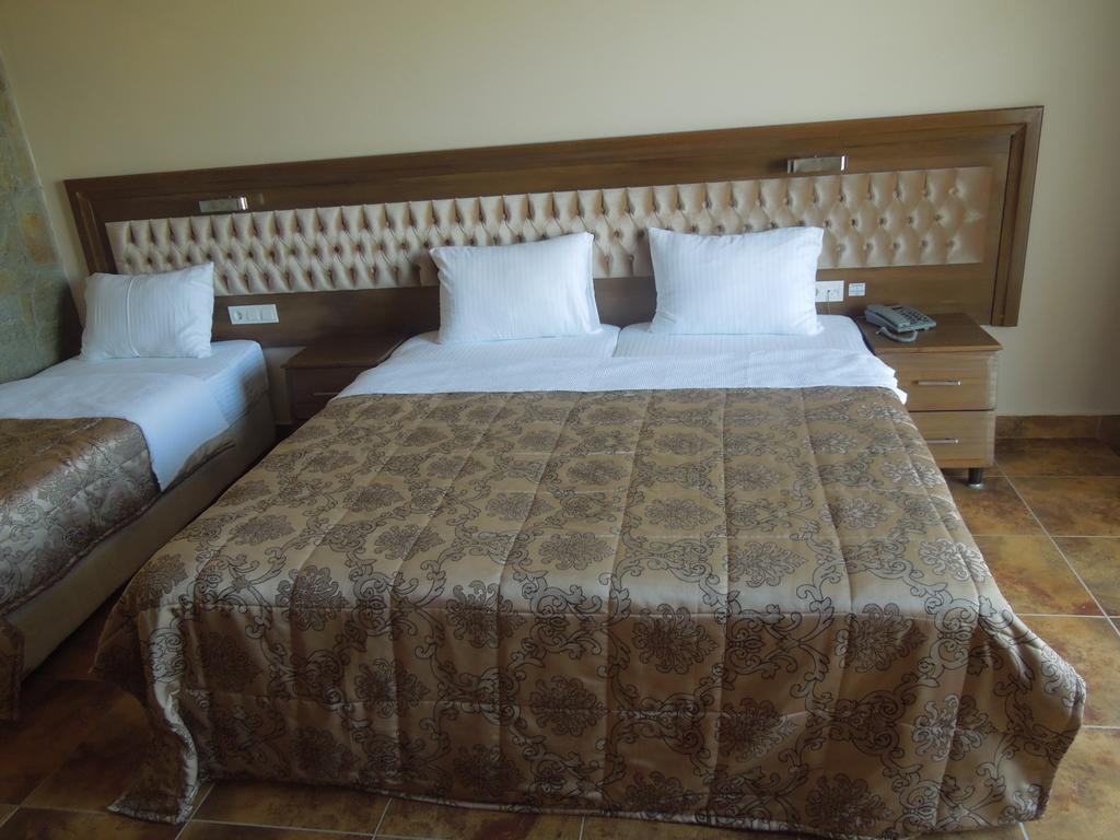 Masi Hotel İmroz Szoba fotó