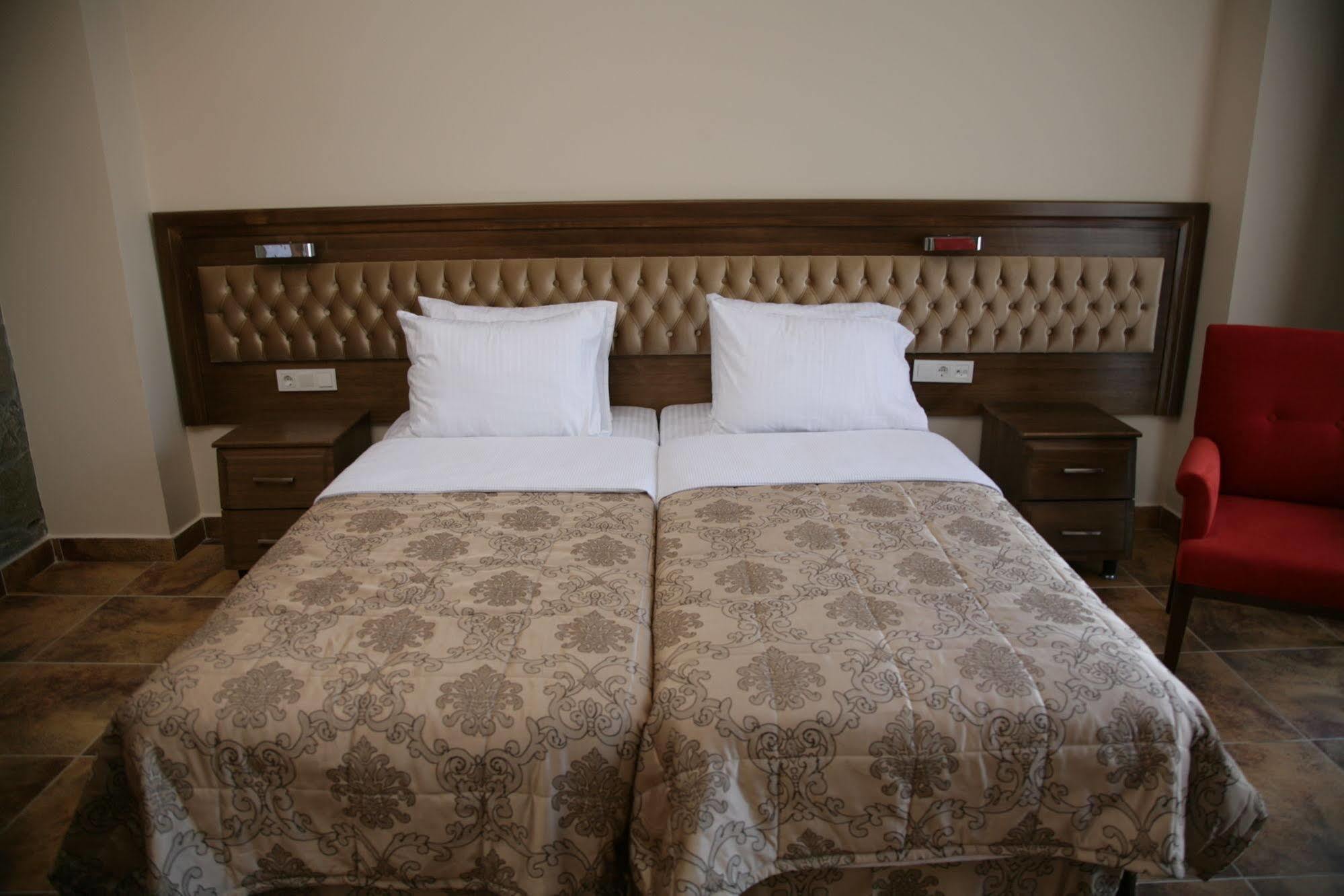 Masi Hotel İmroz Kültér fotó