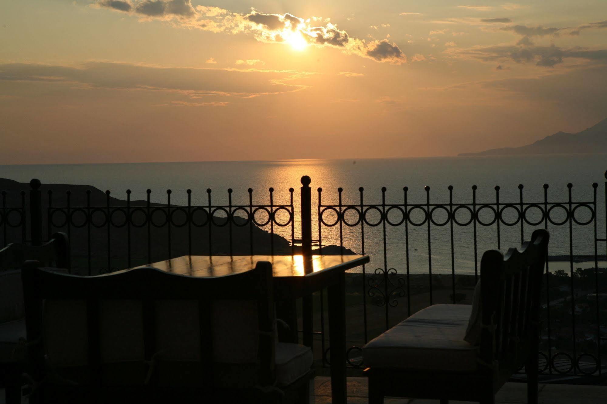 Masi Hotel İmroz Kültér fotó