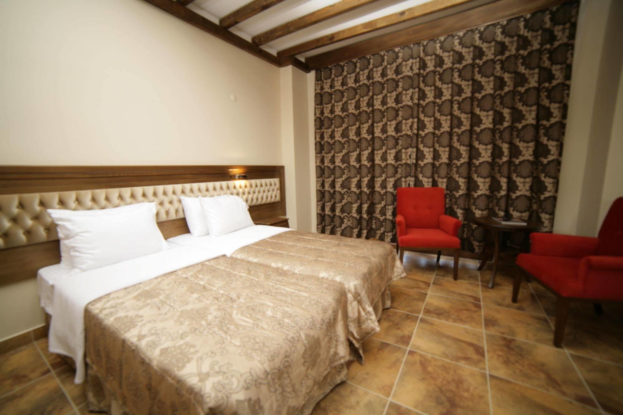 Masi Hotel İmroz Kültér fotó